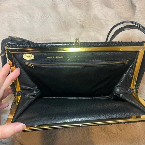 Vintage CORET Snakeskin Panel Leather Handbag | Made in Canada 🐍 - Picture 9 of 10
